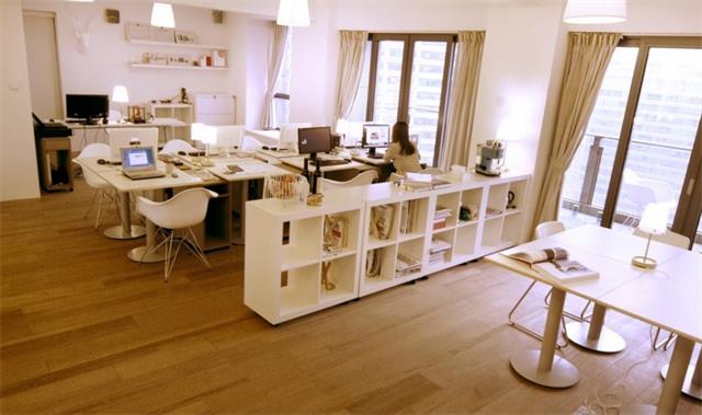 如何選擇與裝修風(fēng)格相符的辦公家具? 如何選擇與裝修風(fēng)格相符的辦公家具?