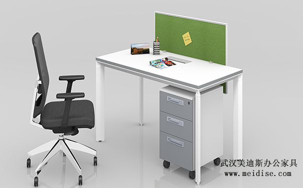 舒適的辦公桌椅你想要嗎？來(lái)找武漢辦公家具！