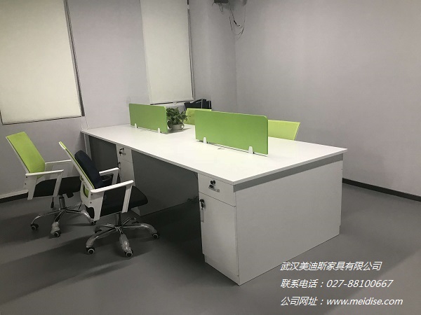 8@P180I`D%97GRXP4Z1T41G.jpg 8@P180I`D%97GRXP4Z1T41G.jpg